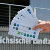 Briefe für die sächsischen Landtagsabgeordneten. Foto: Louise Hummel-Schröter