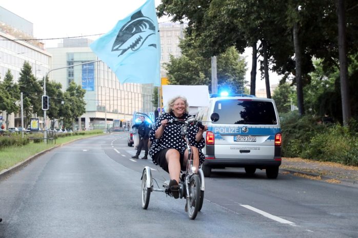 Huuiii - viel Platz auf einem gesperrten Innenstadtring für den Gegenprotest. Foto: LZ