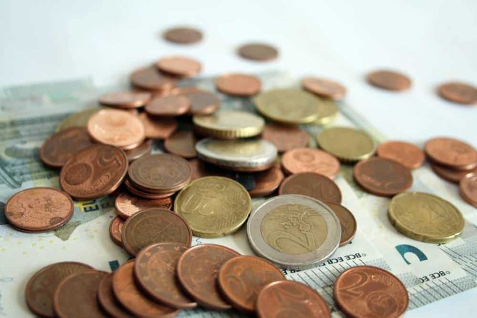 Donnerstag, der 5. August 2021: Rundfunkbeitrag steigt, AfD darf in ...