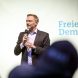 Lässt er sich im Bund mit den Grünen ein? FDP- Spitzenkandidat Christian Lindner beim Wahlkampf in Leipzig. Foto: Tim Wagner