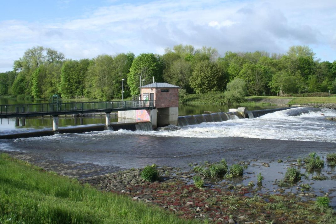 Rosentalwehr im gesteuerten Leipziger Gewässerknoten. Foto: Ralf Julke