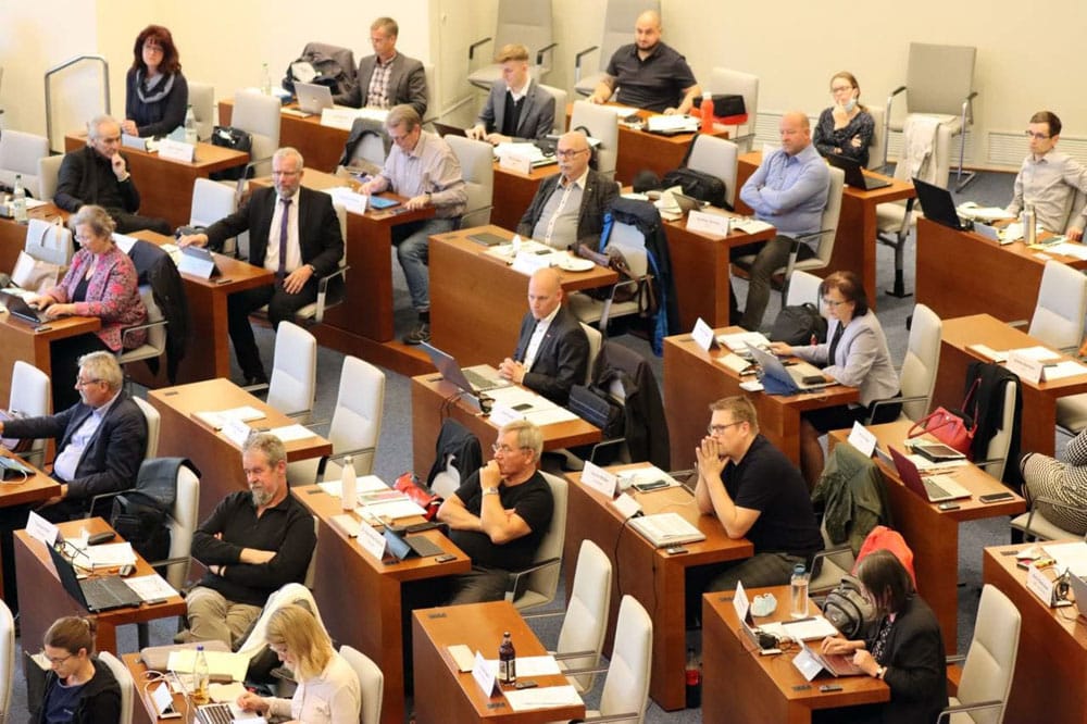 Die Stadtratssitzung am 13. Oktober 2021 im Neuen Rathaus. Foto: LZ