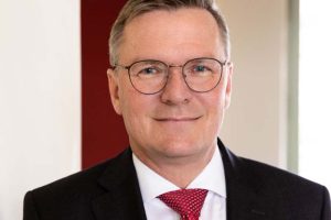 Holger Schulz ist seit fast zwei vollen Amtsperioden der Bürgermeister in Zwenkau. Und er denkt noch lange nicht ans Aufhören. Quelle: Haus Rabe
