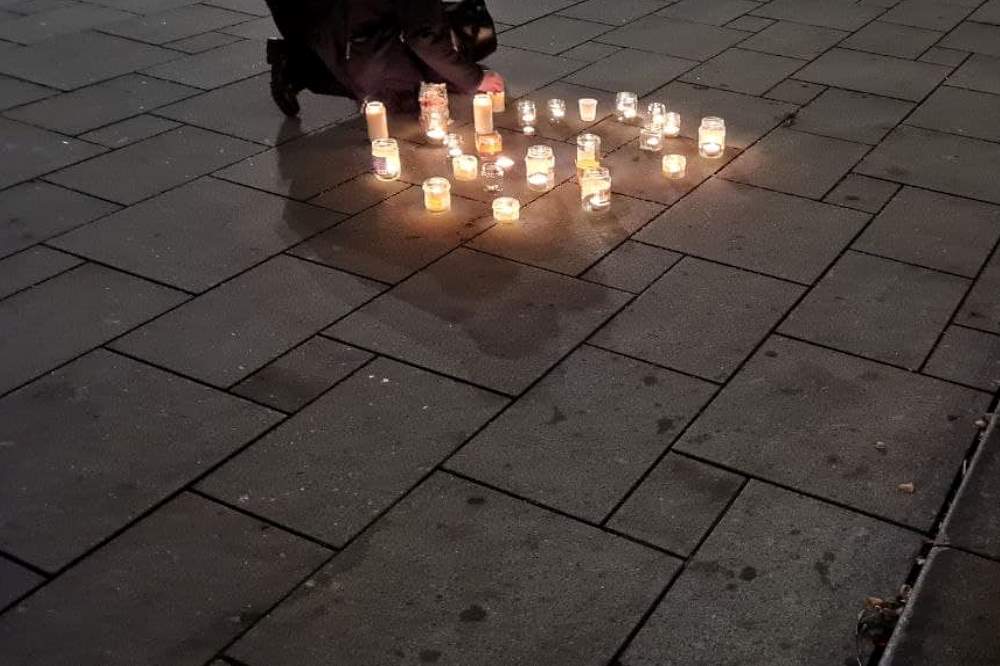 Querdenker Querdenken Kerzen Neues Rathaus
