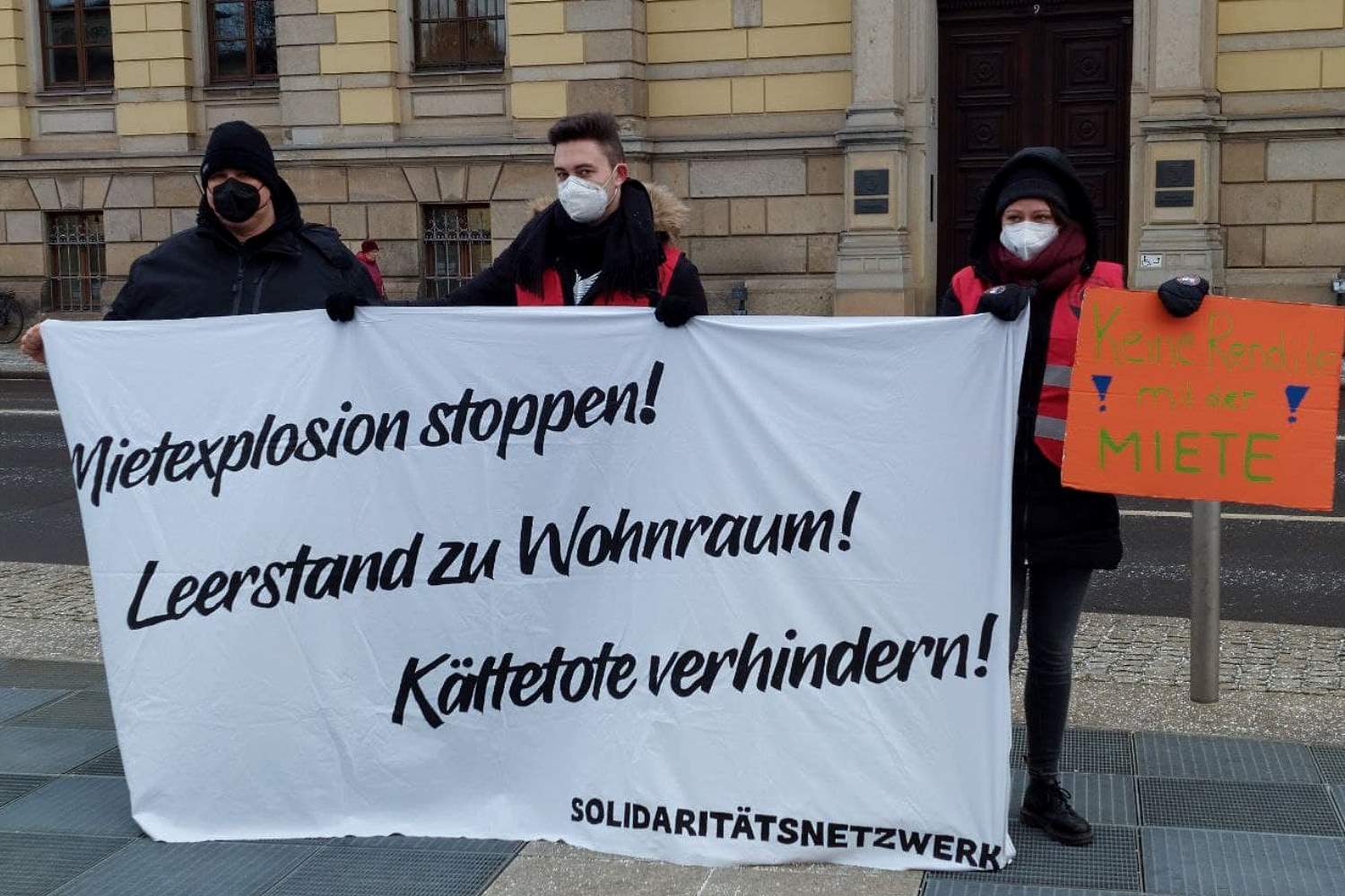 Solidaritätsnetzwerk Leipzig Demonstration luhze mieten