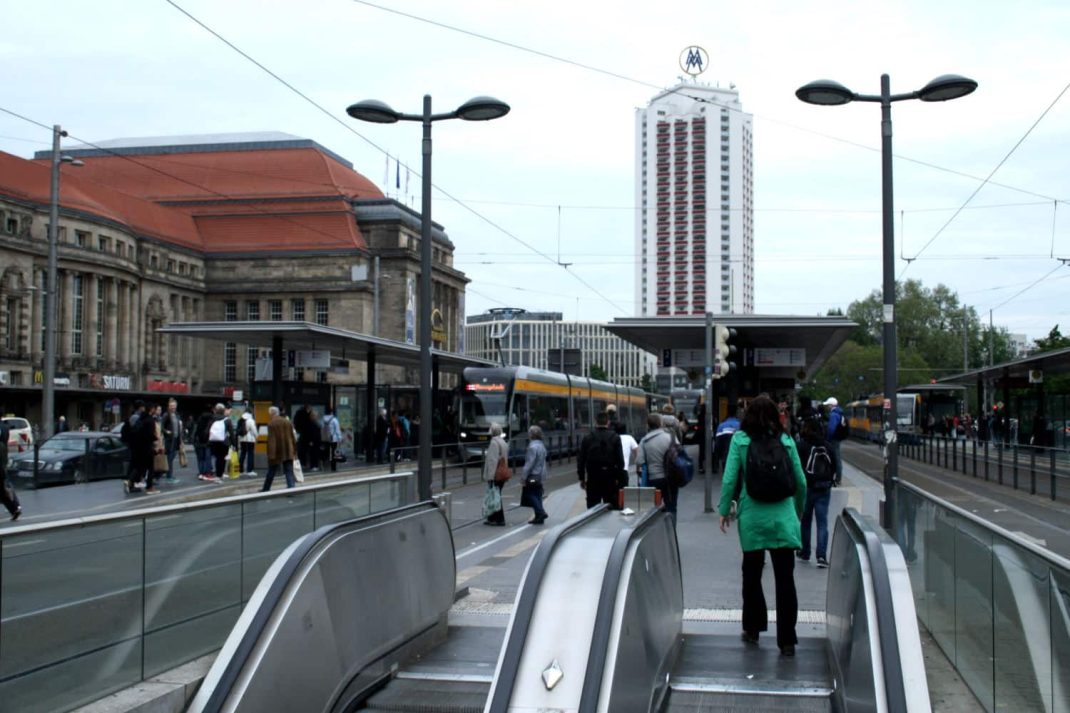 LVB-Haltestelle Hauptbahnhof. Foto: Ralf Julke