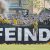 Pyro und Feindbilder im Lok-Fanblock, Spielunterbrechung. Foto: LZ