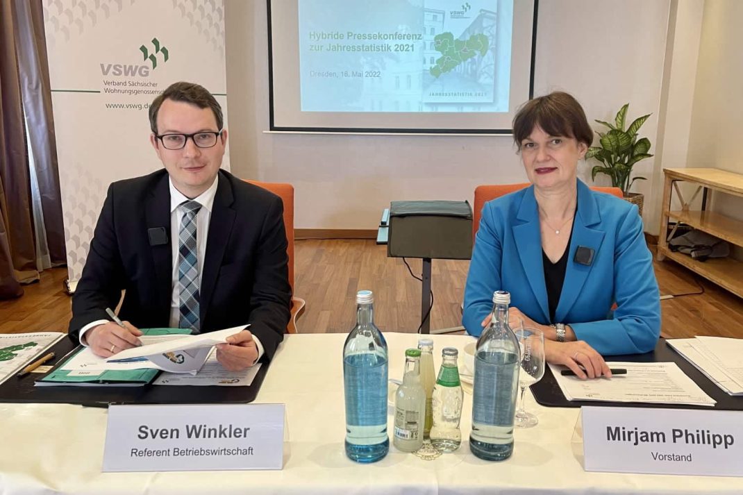 Sven Winkler und Mirjam Philipp bei der Vorstellung der Zahlen für 2021. Foto: VSWG