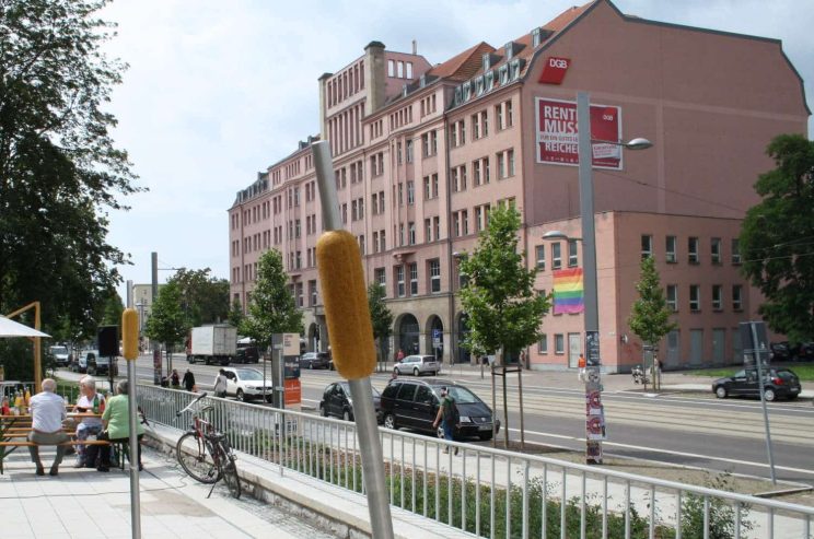 KarLi-Abschnitt ohne Rasengleis. Foto: Ralf Julke