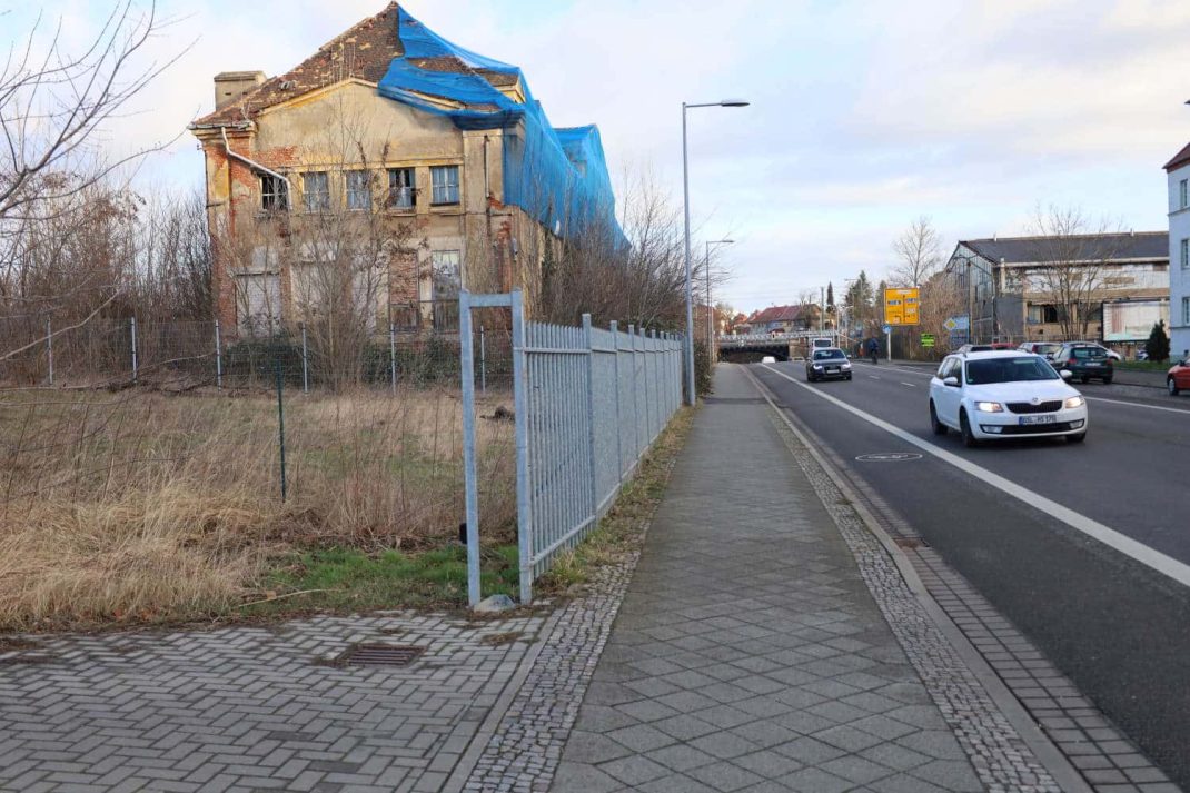 Eins der Grundstücke an der Linkelstraße, die Leipzig vom Freistaat eintauschen möchte. Foto: Ralf Julke