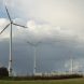 Windkraftanlagen am BMW-Werk Leipzig. Foto: Ralf Julke