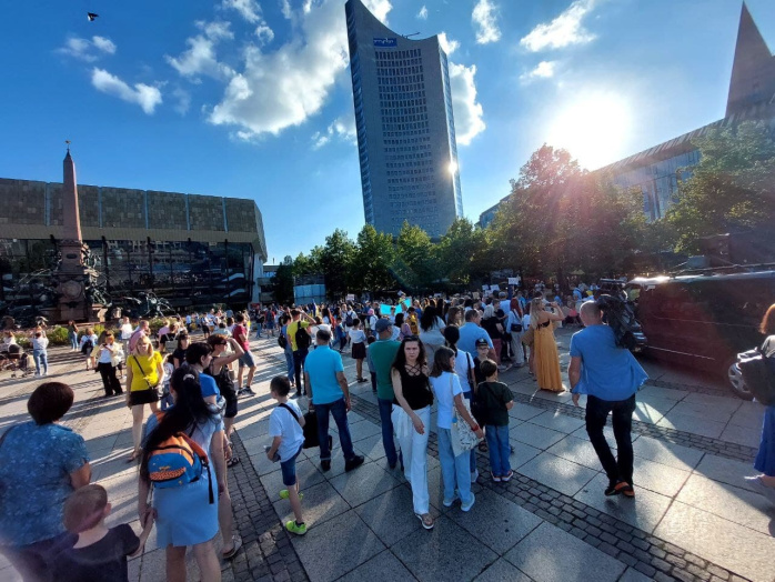 Kundgebung zum 31. Jahrestag der Unabhängigkeit der Ukraine am 24. August auf dem Augustusplatz. Foto: LZ
