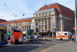 Unfall gegen 17 Uhr an der Zentralhaltestelle Hauptbahnhof Leipzig. Foto: Sabine Eicker