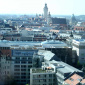 Solaranlagen kann man auf Leipzigs Dächern mit der Lupe suchen. Foto: Ralf Julke