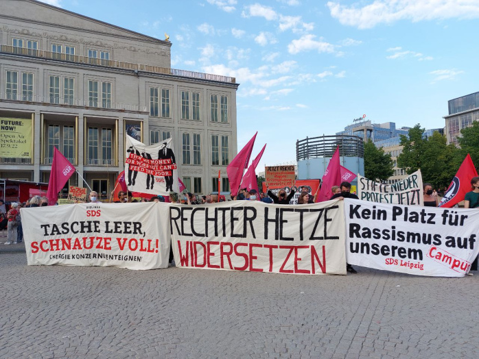 Angesichts der Energiekrise droht dem Land ein „Heißer Herbst“ - hier die Auftaktdemo am 5. September 2022 in Leipzig. Foto: LZ