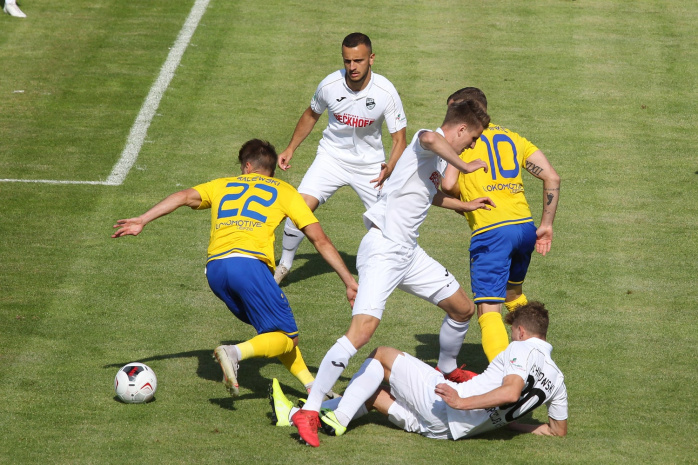 In der Saison 2019/2020 musste der 1. FC Lok gegen den SC Verl in die Aufstiegsrelegation - und scheiterte an der Auswärtstorregel (2:2/ 1:1). Foto: Jan Kaefer