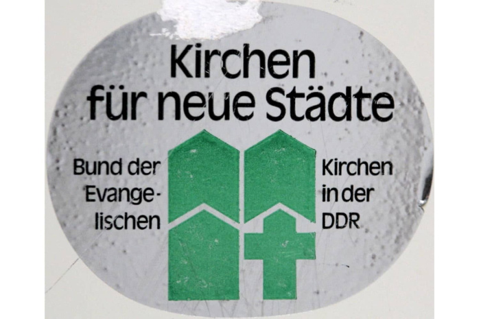 Seltener Aufkleber zur Aktion, wohl um 1980. Entdeckt in Leipzig im September 2022. Foto: Ghostwriter123, CC BY-SA 4.0, https://commons.wikimedia.org/w/index.php?curid=123163710