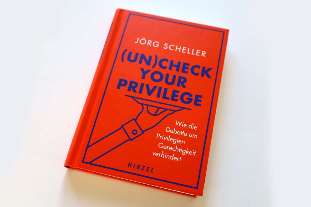 Jörg Scheller: (Un)check your Privilege. Foto: Ralf Julke