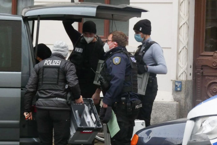 Am 24. November durchsuchte die Polizei mehrere Häuser in Leipzig.