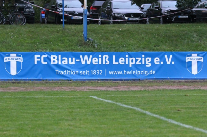 Tradition seit 1892 - Banner des FC Blau-Weiß Leipzig. Foto: Jan Kaefer (Archiv)