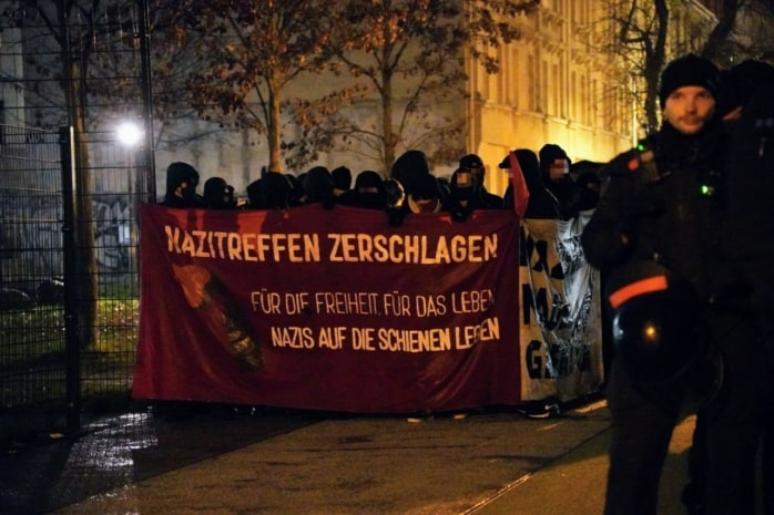 Die Vorab-Demo nach der Kundgebung am Rabet ab 21 Uhr. Foto: LZ
