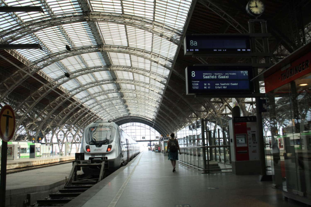 Regionalbahn im Hauptbahnhof Leipzig. Foto: Ralf Julke