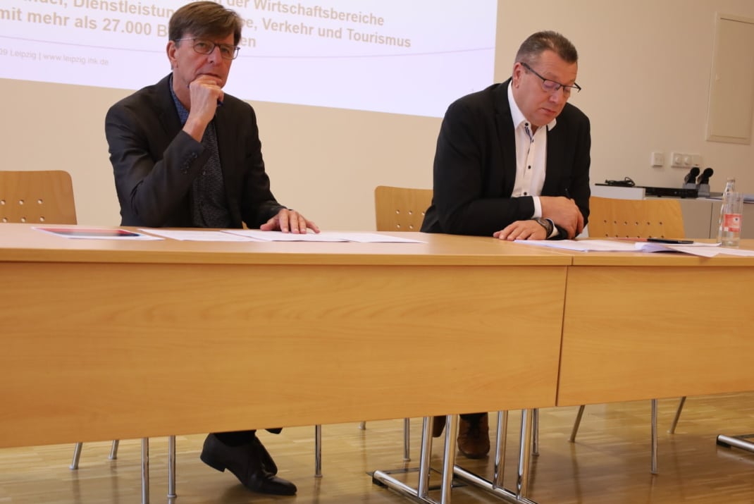 IHK-Hauptgeschäftsführer Dr. Thomas Hofmann (l.) und IHK-Präsident Kristian Kirpal. Foto: Ralf Julke