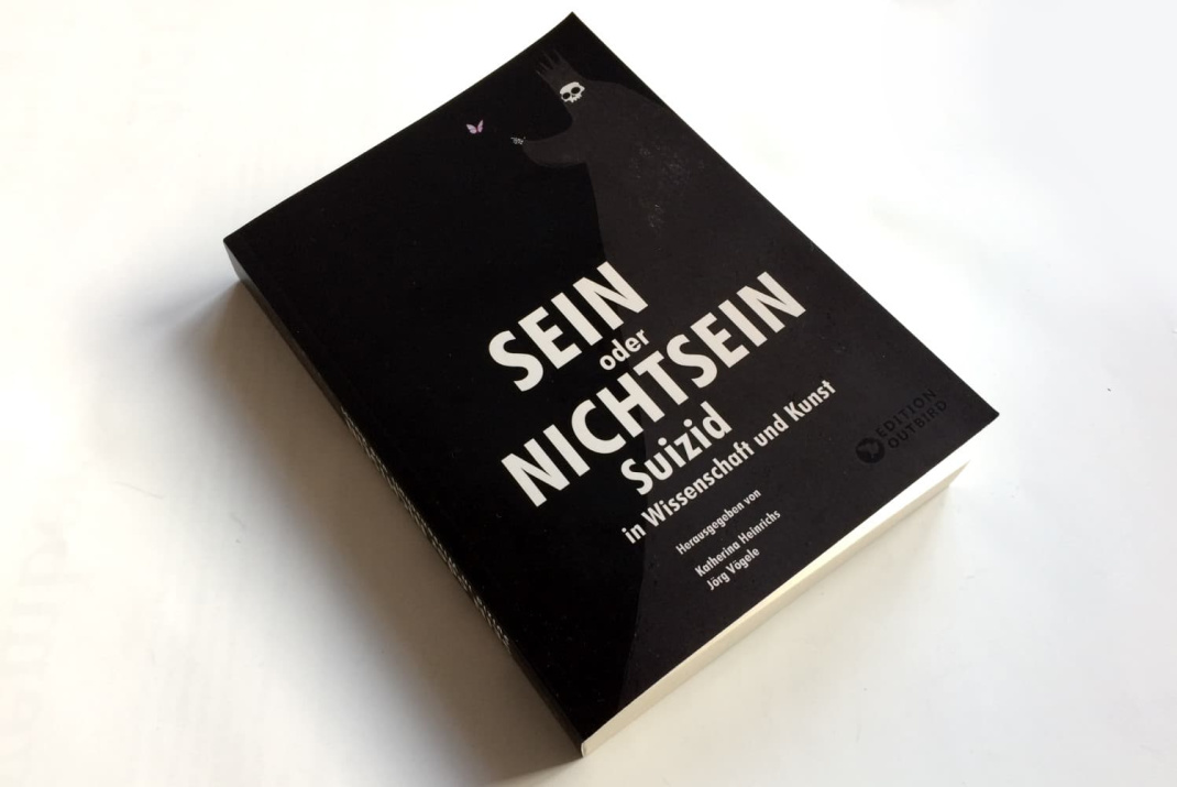 Katherina Heinrichs, Jörg Vögele (Hrsg.): Sein oder Nichtsein. Foto: Ralf Julke