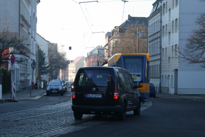 Verkehrssituation an der Schwartzestraße. Foto: Ralf Julke