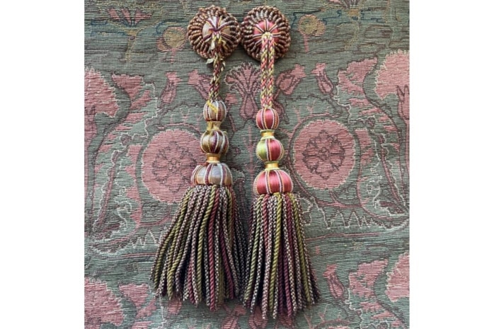 Historische Vorlage (links) und originalgetreue Rekonstruktion. Foto: privat