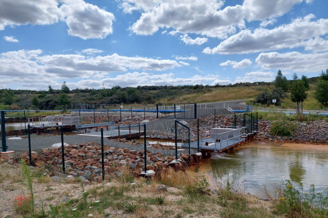 Blick auf Stützkörper im Vorhafen der Kanuparkschleuse. Foto: Sabine Eicker