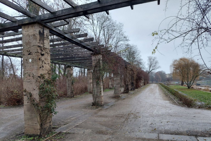 Die Pergola im Richard-Wagner-Hain. Foto: Sabine Eicker
