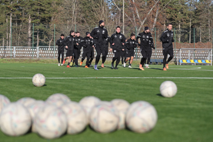 Erstes Training im Jahr 2023, Trainingsauftakt des 1. FC Lok Leipzig, 03.01.23. Foto: Jan Kaefer
