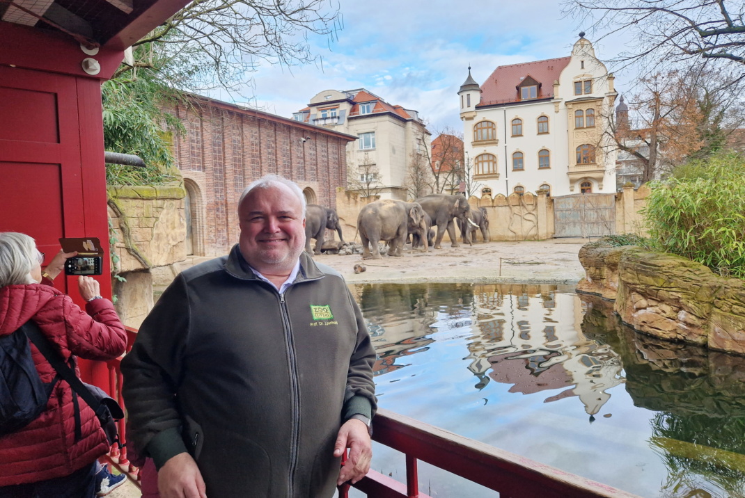 Freut sich auf das neue Zoo-Jahr: Zoodirektor Dr. Jörg Junhold. Foto: Zoo Leipzig