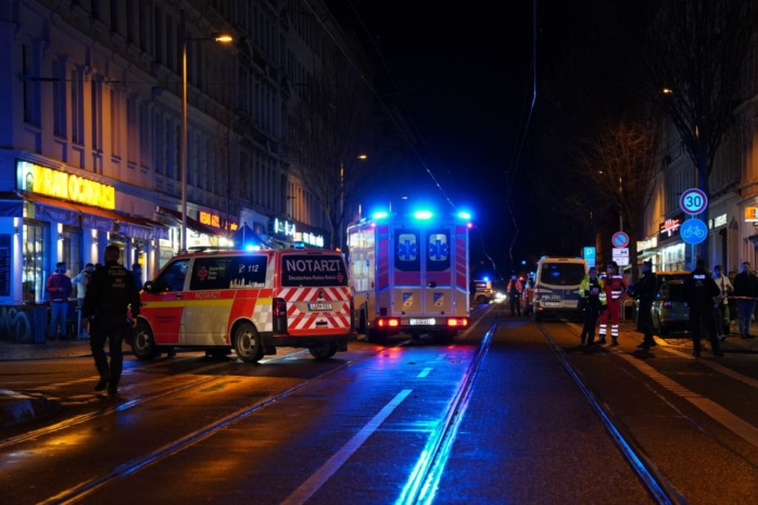 Nach der Explosion gegen 21:30 Uhr an der Eisenbahnstraße/Hildegard. Foto: LZ