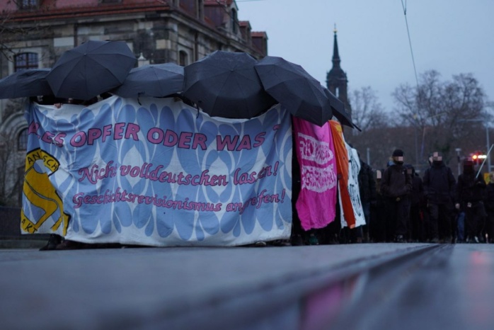 Der Gegenprotest in Dresden von links. Foto: LZ