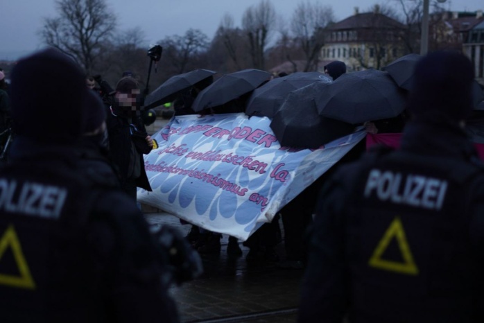 Der Gegenprotest in Dresden von links. Foto: LZ