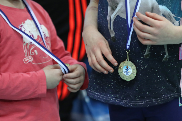 Medaillen für alle Bambinis. Foto: Jan Kaefer
