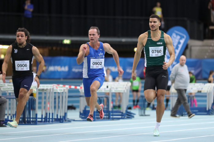 Alexander Kosenkow (TV Wattenscheid 01/ Nr. 902) und Julien-Kelvin Claire (SV Halle/ Nr. 760). Foto: Jan Kaefer