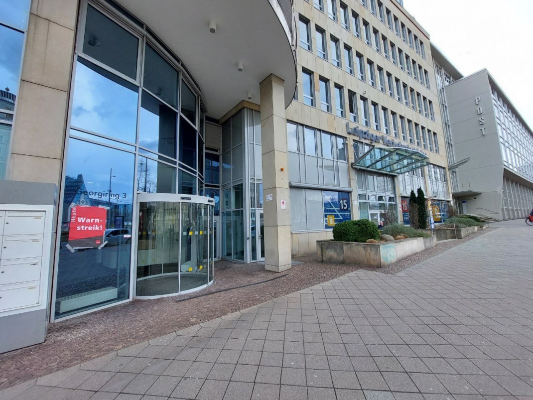 An der LVB-Zentrale. Foto: LZ