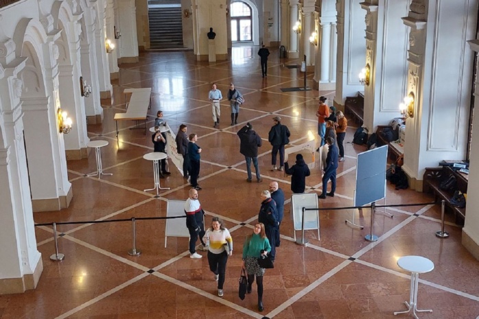 ver.di-Demo im Neuen Rathaus. Foto: Sabine Eicker