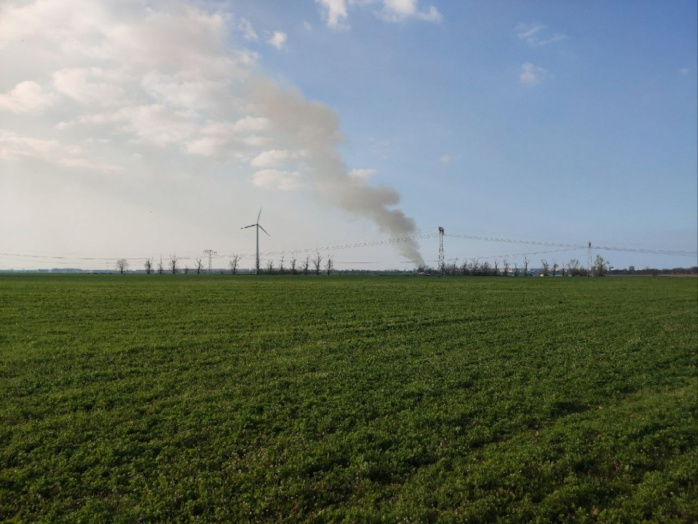 Die Rauchsäule im Leipiziger Südwesten. Foto: LZ
