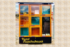 Der mobile Kunst-Tauschschrank. Foto: Die VILLA Leipzig