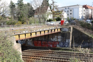 Brücke über DB-Gleise in der Wiederitzscher.