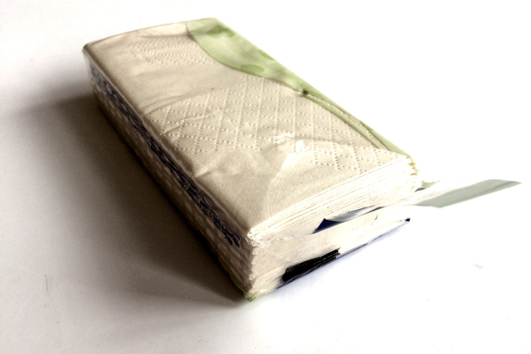 Packung mit Taschentüchern.