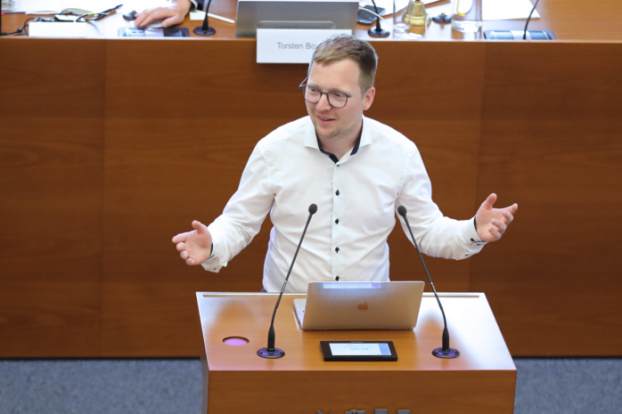 Oliver Gebhardt (Die Linke) in der Ratsversammlung