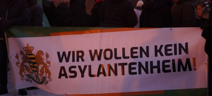 Die „Freien Sachsen“ spielen – auch wegen ihrer Naziparolen – eine große Rolle im Bereich Rechtsextremismus. Foto: LZ