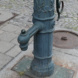 Handschwengelpumpe, restauriert. Typ Delphin. Standort: Katharinenstraße 11, Zentrum. Foto: Jan Kaefer