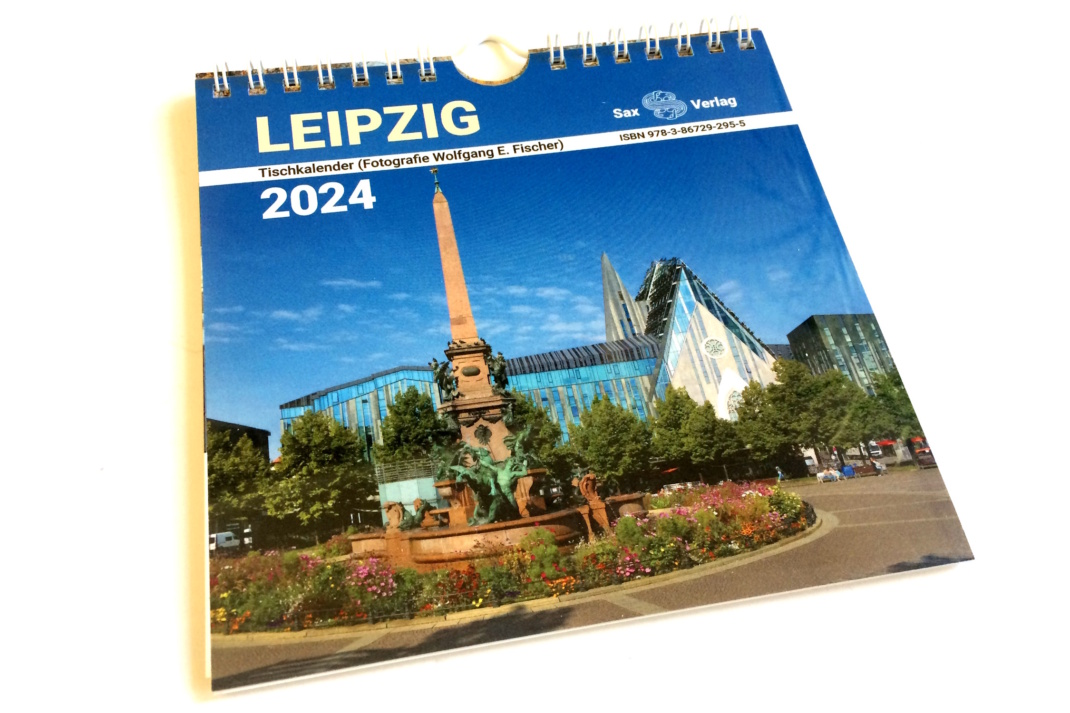 Blick auf den Tischkalender.