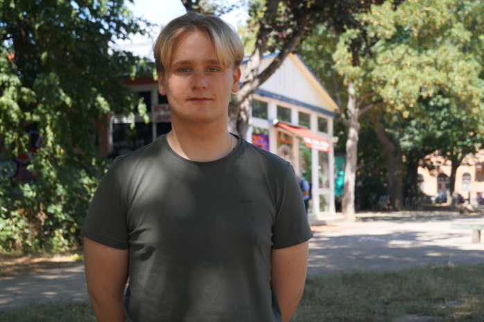 Oscar engagiert ist überzeugt, dass wir als Gesellschaft die Krisen bewältigen können. Foto: Yaro Allisat